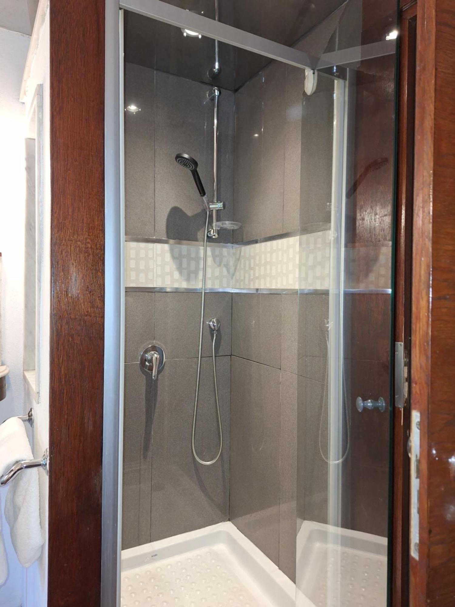 Apartment George Stari Grad  Ngoại thất bức ảnh